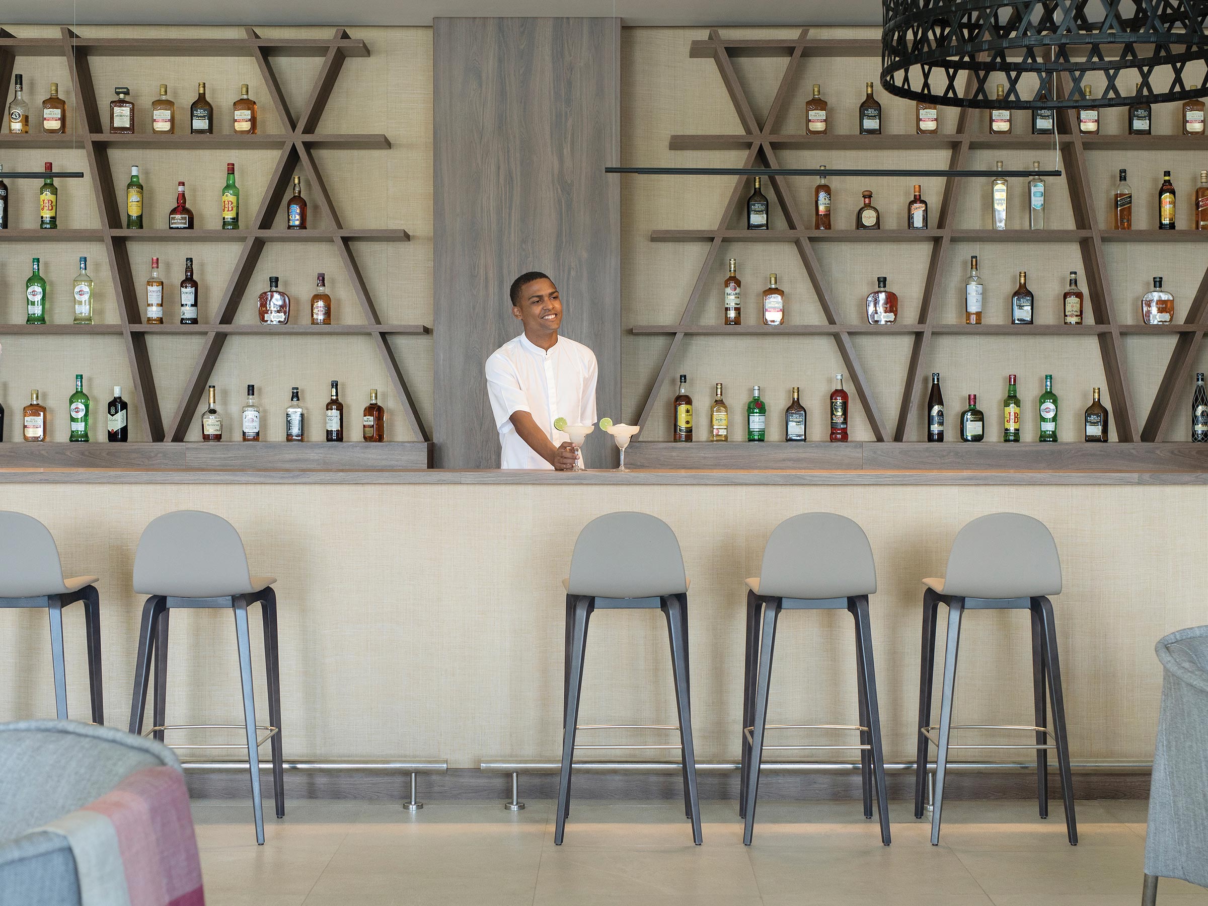 Bar del Club Lounge de Excellence Punta Cana